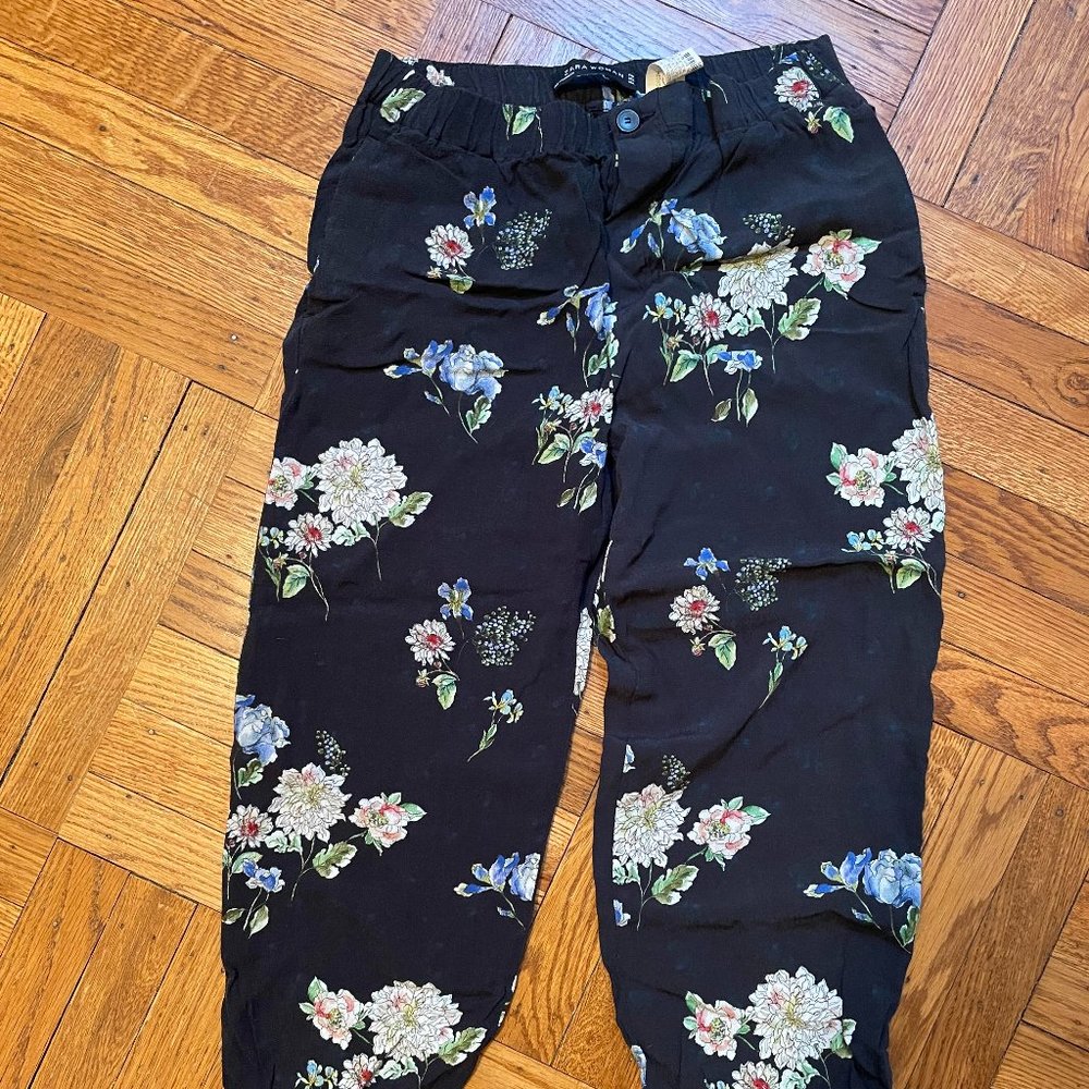 Zara Casual Navy Blue Floral Pants - Size Small